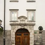 Breg - Old Town River Apartamento *
