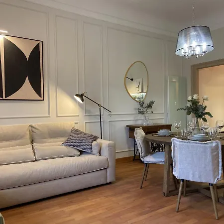 Breg - Old Town River Daire