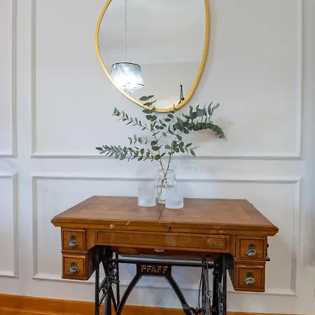 Breg - Old Town River Ljubljana