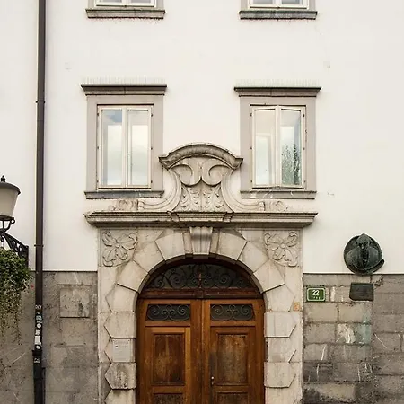 Breg - Old Town River Apartman *